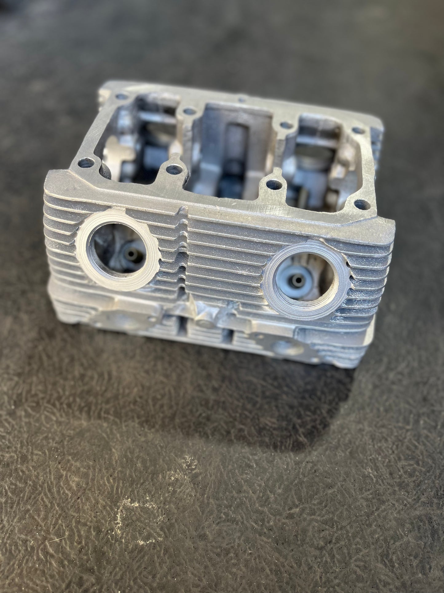 Honda CB160/ CL160 cylinder head