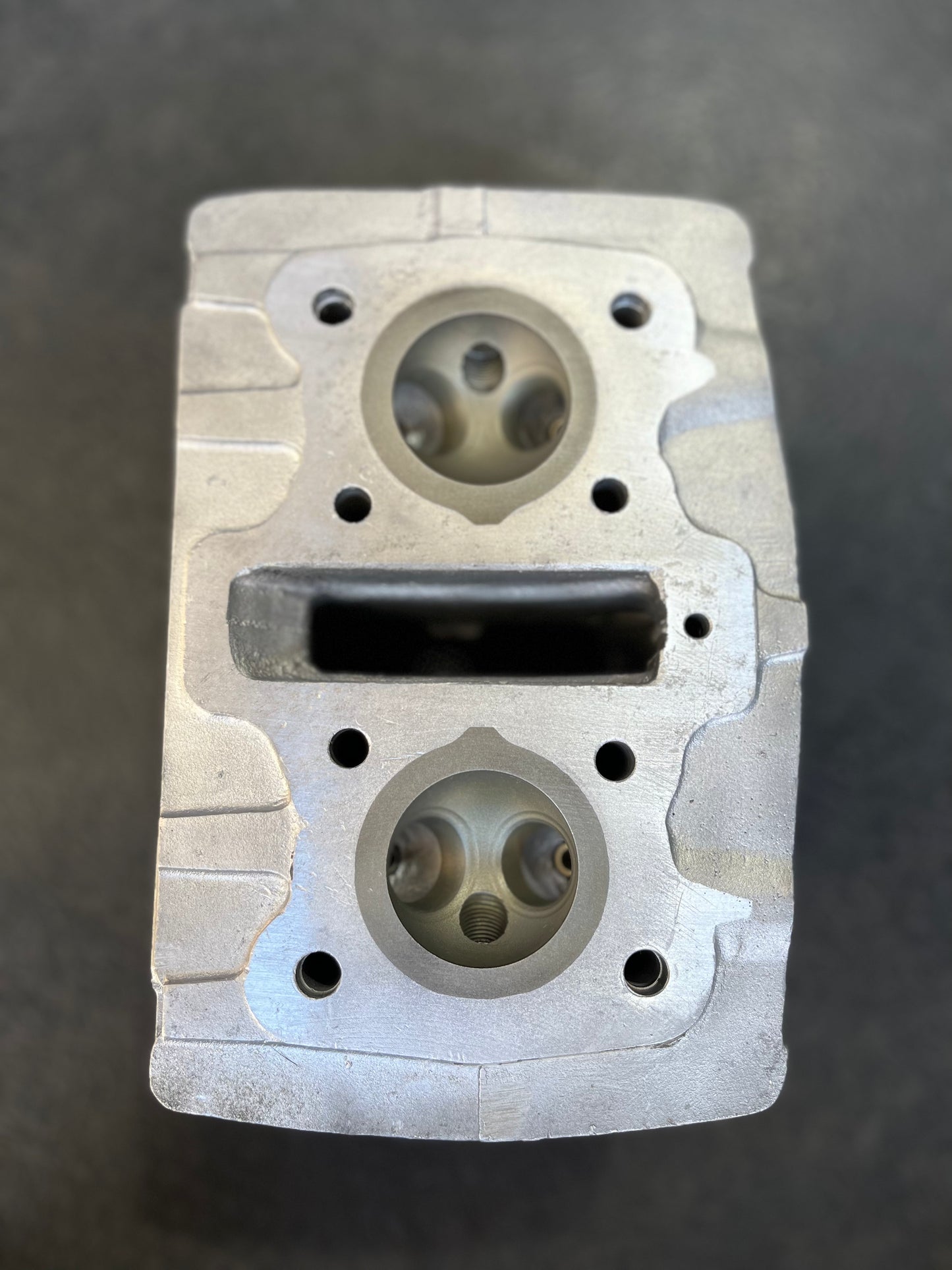 Honda CB160/ CL160 cylinder head