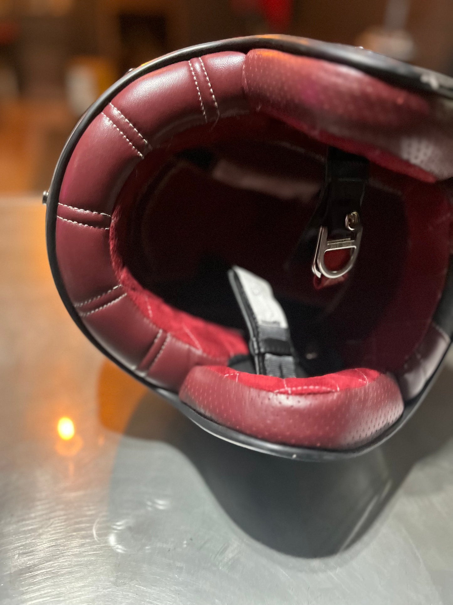 Bell Custom 500 helmet pin-striped by Skratch