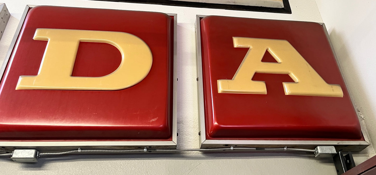 Vintage Honda dealership sign