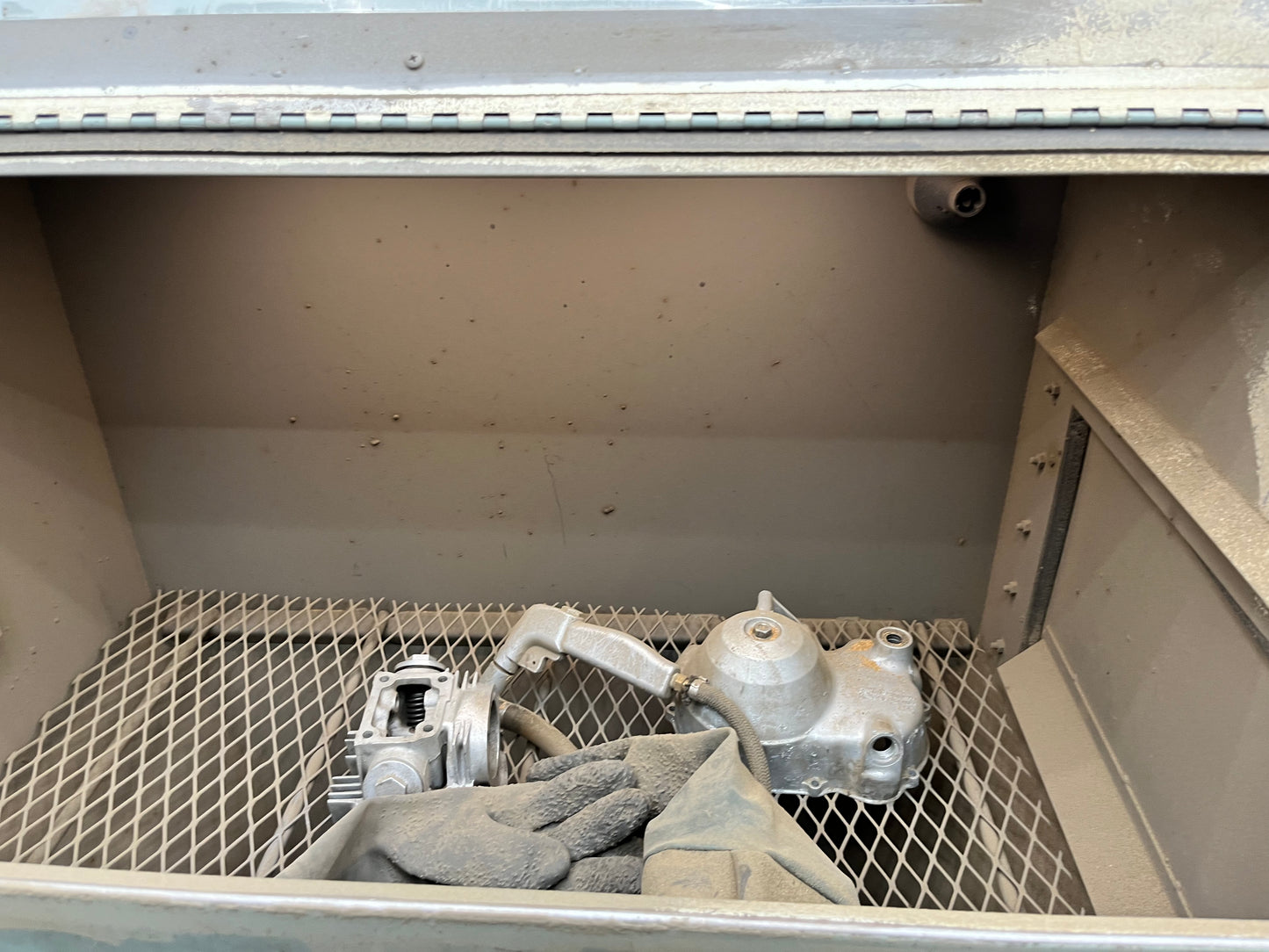 Dayton Sand Blasting cabinet