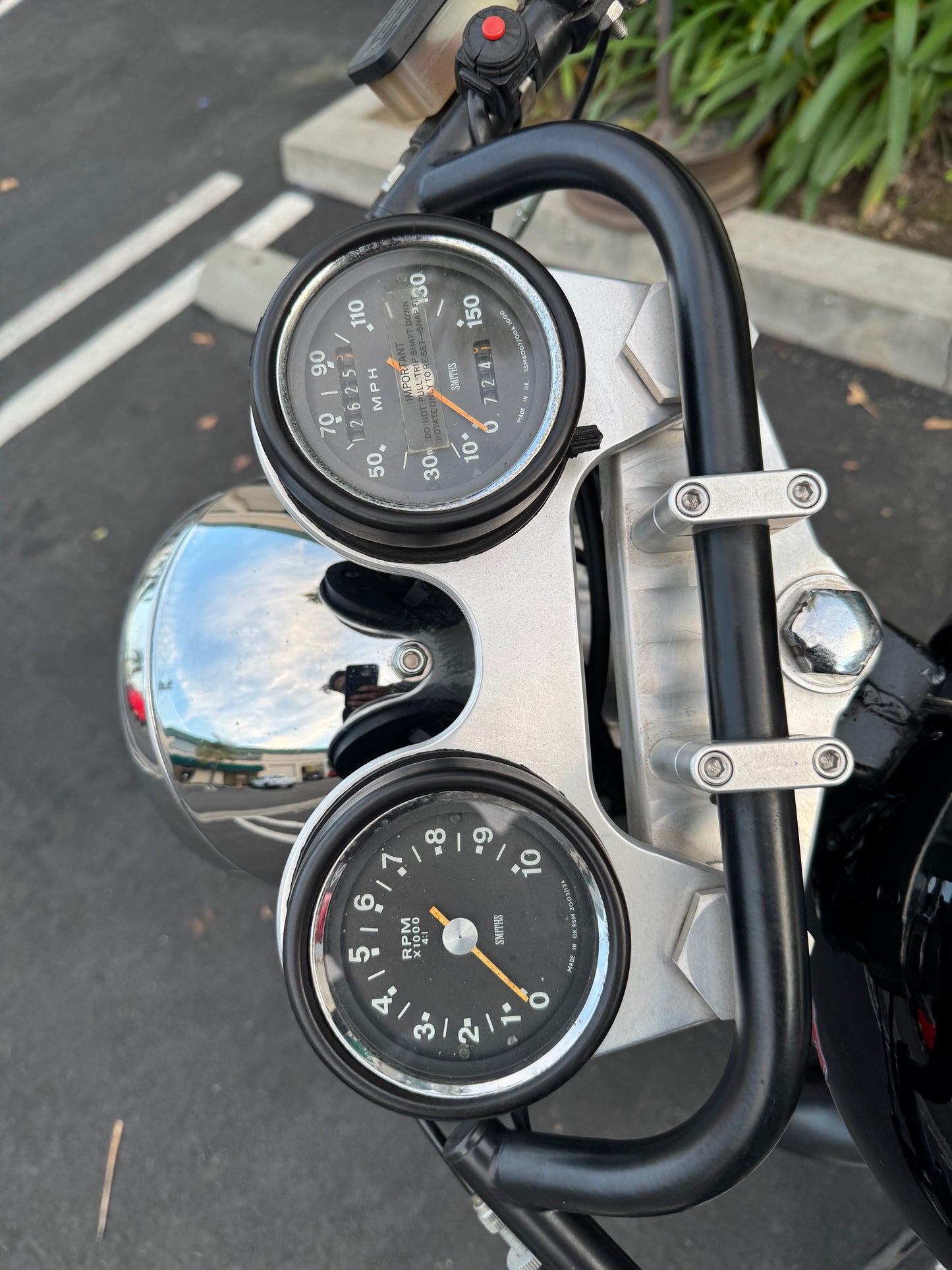 1972 Triumph TR6R Cafe Racer