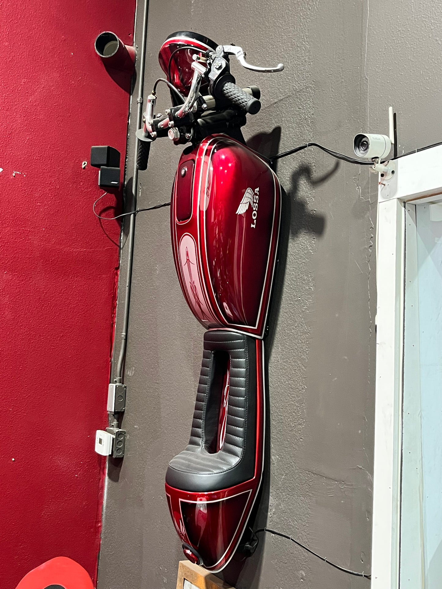 Honda CB550 Cafe Racer wall hanger